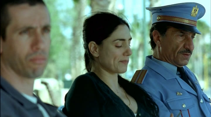 Визит оркестра / Bikur Ha-Tizmoret / The band's visit (2007) Визит оркестра / Bikur Ha-Tizmoret / The band's visit (2007)