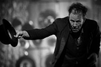 Tom Waits - Burma Shave (2006) / хороший и живой Том Уэйтс