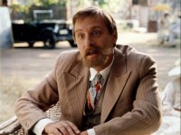 Раба любви (1976)