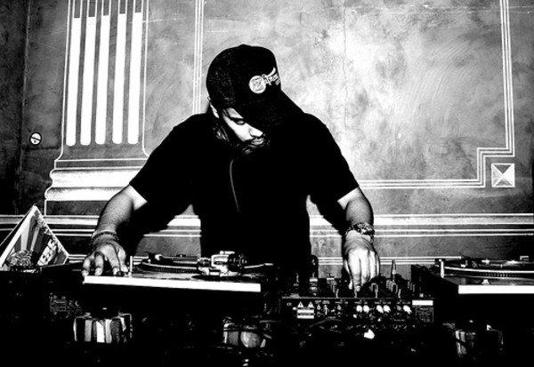 DJ Mitsu The Beats – New Awakening (2003) / hip-hop, jazzy hip-hop DJ Mitsu The Beats – New Awakening (2003) / hip-hop, jazzy hip-hop