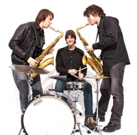 Moon Hooch - The Moon Hooch Album (2011) / Drum`n`Jazz, House, Dance, Dubstep, Experimental