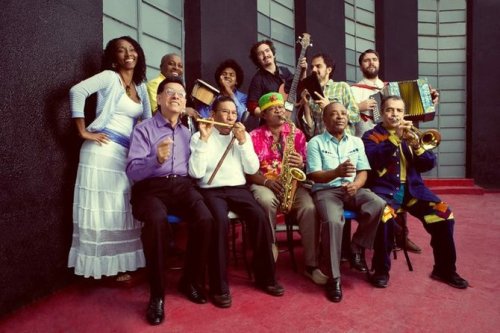 Colours Funk: Afro Latin Vintage Orhestra ; Akal&#233; Wub&#233;; Chicha Libre ; Jungle By Night ; Ondatropica ; Snarky Puppy (2012)/ funk, jazz, world