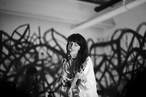 Blouse – Blouse + Shadow/Nights And Days EP (2011) // electronic, dreampop, dreamwave, shoegaze, странные сны и их толкования Blouse – Blouse + Shadow/Nights And Days EP (2011) // electronic, dreampop, dreamwave, shoegaze, странные сны и их толкования