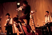 Maria in the Shower – LP Discography (2009-2011) // folk, cabaret, gypsy, roots, swing, играй гормон Maria in the Shower – LP Discography (2009-2011) // folk, cabaret, gypsy, roots, swing, играй гормон