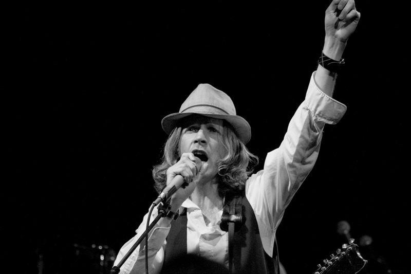 Beck - The Information (2006) // Alternative Rock, Hip Hop, Indie, [Re:up]