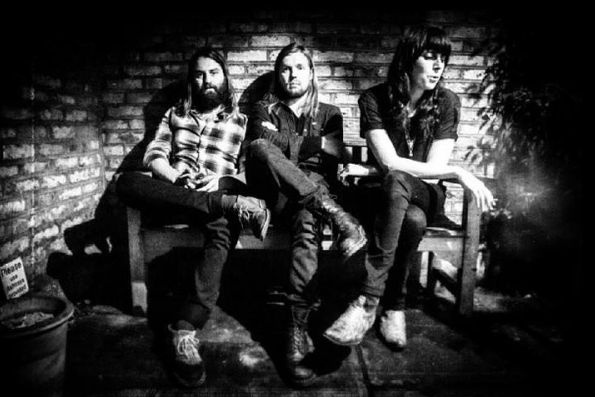 Band of Skulls – Himalayan (Best Buy Version) (2014) / Alt. Rock, Indie Rock, Garage Rock, Blues Rock Band of Skulls – Himalayan (Best Buy Version) (2014) / Alt. Rock, Indie Rock, Garage Rock, Blues Rock