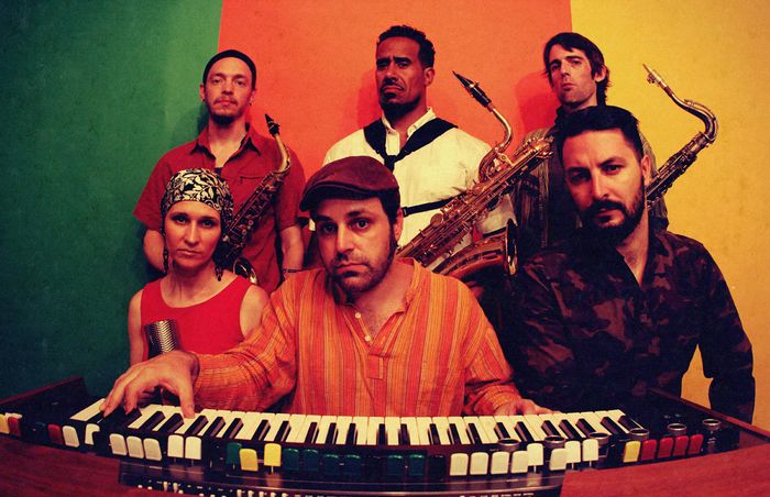 The Souljazz Orchestra - Resistance (2015) / Afrobeat, Jazz Funk, Soul Jazz The Souljazz Orchestra - Resistance (2015) / Afrobeat, Jazz Funk, Soul Jazz