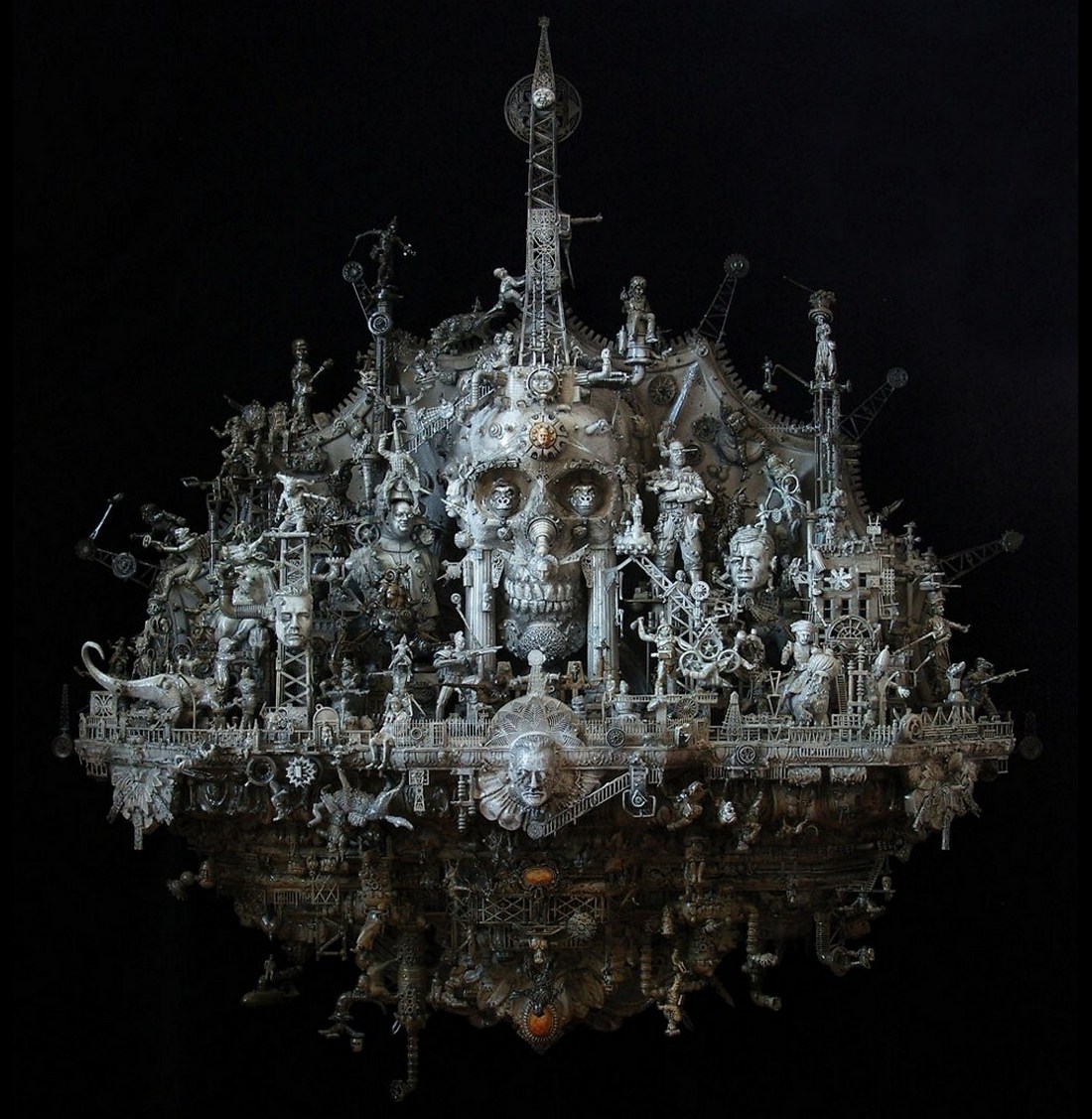 Загадочные работы Криса Кукси (Kris Kuksi)